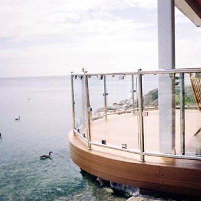 glass railing for deck